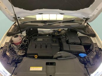 Audi Q3 2.0 TDI S line Plus S Tronic quattro (184 ps) - DRIVING MODES