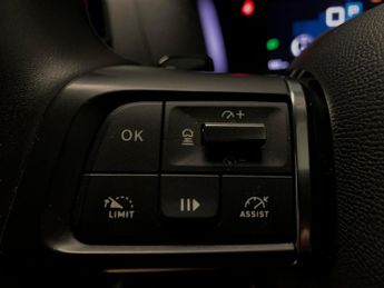Citroen C4 1.5 BlueHDi Shine EAT8 (130 ps) - BLUETOOTH - CRUISE - CLIMATE C