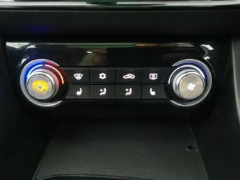 MG MG ZS 44.5kWh Exclusive (143 ps) - CARPLAY - KEYLESS ENTRY - LED