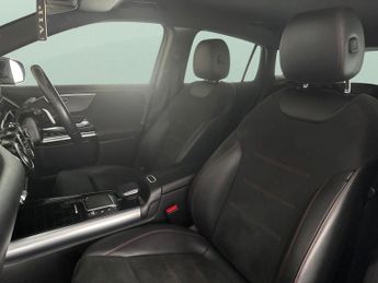 Mercedes-Benz GLA 1.3 GLA200 AMG Line (Executive) 7G-DCT (163 ps) - ACTIVE LANE KE