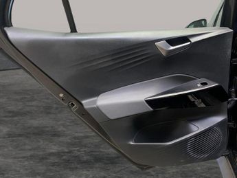 Volkswagen ID.3 Pro 58kWh Life (145 ps) - BLUETOOTH - PARK SENSORS - DAB