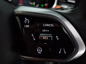 Jaguar F-PACE 2.0 D200 MHEV R-Dynamic S AWD (204 ps) - REVERSE CAM - NAV - HEA