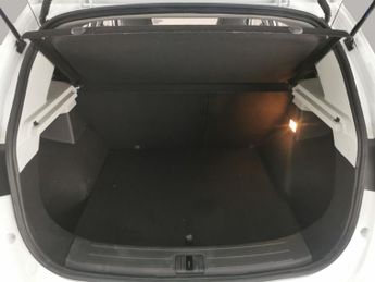 MG MG ZS 44.5kWh Exclusive (143 ps) - CARPLAY - KEYLESS ENTRY - LED