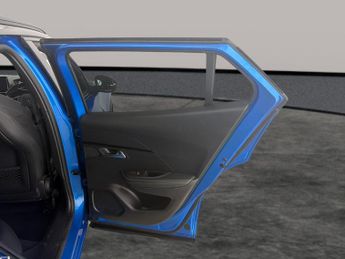 Peugeot E-2008 50kWh GT (7kW Charger) (136 ps) - LED - REVERSE CAM - NAV