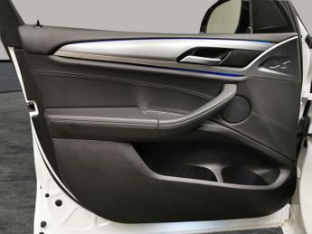 BMW X3 2.0 30e 12kWh M Sport Plug-in xDrive (292 ps) - BMW MOBILITY KIT