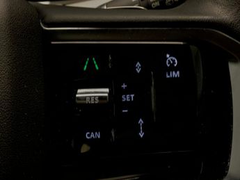 Land Rover Range Rover Evoque 1.5 P300e 12.2kWh R-Dynamic SE Plug-in 4WD (309 ps) - ADAPTIVE C