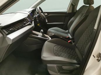 Audi A1 1.0 TFSI 25 Sport Sportback S Tronic (95 ps) - CRUISE - SPEED LI