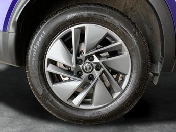 Nissan Qashqai 1.3 DIG-T MHEV Acenta Premium (140 ps) - BLIND SPOT ASSIST