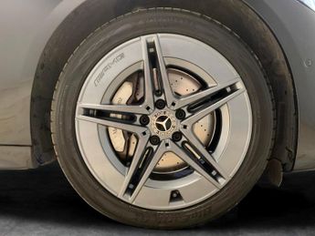 Mercedes-Benz C Class 2.0 C300e 25.4kWh AMG Line Plug-in G-Tronic+ (313 ps) - HEATED L