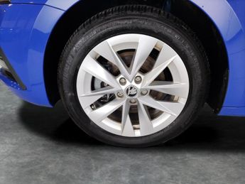 Skoda Octavia 1.4 TSI iV 13kWh SE L Plug-in DSG (204 ps) - SMARTLINK - HEATED 