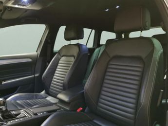 Volkswagen Passat 1.4 TSI 13kWh GTE Plug-in DSG (218 ps) - ADAPTIVE CRUISE - NAV