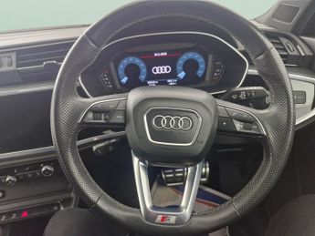Audi Q3 1.5 TFSI CoD 35 S line Sportback S Tronic (150 ps) - CRUISE - DR