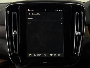 Volvo C40 Recharge 69kWh Ultimate (231 ps) - KEYLESS ENTRY - 360 CAM - PAR