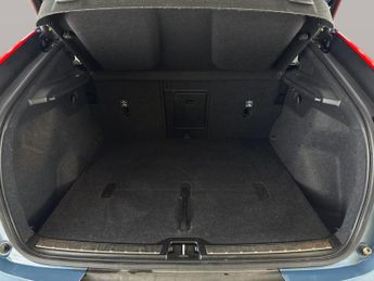 Volvo C40 Recharge 69kWh Ultimate (231 ps) - KEYLESS ENTRY - 360 CAM - PAR