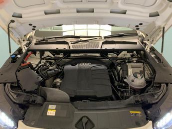 Audi Q5 2.0 TDI 40 Vorsprung S Tronic quattro (204 ps) - PARK ASSIST - L