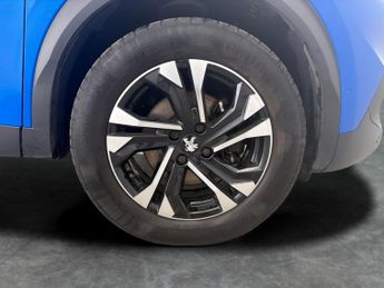 Peugeot E-2008 50kWh GT (7kW Charger) (136 ps) - LED - REVERSE CAM - NAV
