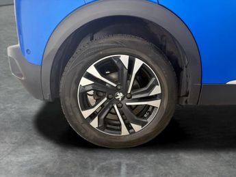 Peugeot E-2008 50kWh GT (7kW Charger) (136 ps) - LED - REVERSE CAM - NAV