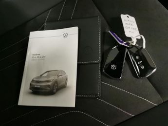 Volkswagen ID.4 Pro Performance 77kWh Life (204 ps) - CARPLAY - PARK ASSIST - LE