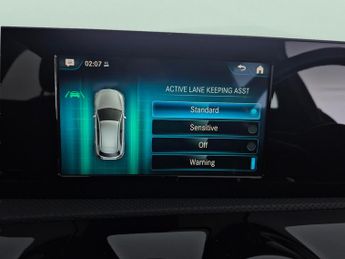 Mercedes-Benz A Class 1.5 A180d Sport 7G-DCT (116 ps) - COMFORT PACK - ACTIVE LANE KEE