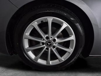 Mercedes-Benz A Class 1.5 A180d Sport 7G-DCT (116 ps) - COMFORT PACK - ACTIVE LANE KEE