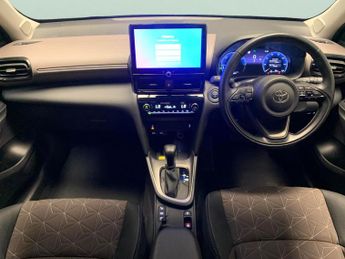Toyota Yaris Cross 1.5 VVT-h Excel E-CVT (116 ps) - LANE DEPARTURE ALERT - LANE TRA