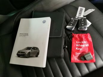 Volkswagen Passat 1.4 TSI 13kWh GTE Plug-in DSG (218 ps) - ADAPTIVE CRUISE - NAV