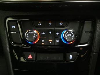 Vauxhall Mokka X 1.4i Turbo Design Nav (140 ps) - CRUISE - CLIMATE CONTROL - DAB