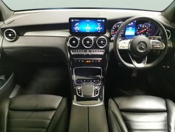 Mercedes-Benz GLC 2.0 GLC300e 13.5kWh AMG Line Plug-in G-Tronic+ 4MATIC (333 ps) -