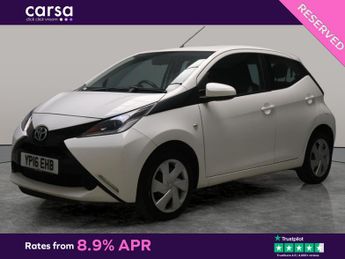 Toyota AYGO 1.0 VVT-i x-play (68 ps) - AIR CON - PRIVACY GLASS - AUX