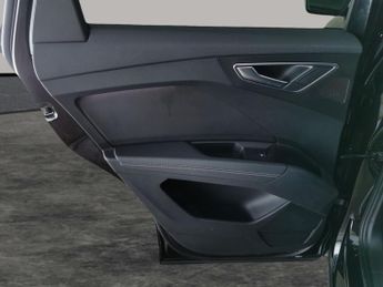 Audi Q4 E-tron 40 Edition 1 82kWh (204 ps) (comfort&sound) - AUDI VIRTUAL COCKP
