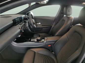 Mercedes-Benz A Class 1.3 A180 SE 7G-DCT (136 ps) - HEATED SEATS - COMFORT PACK