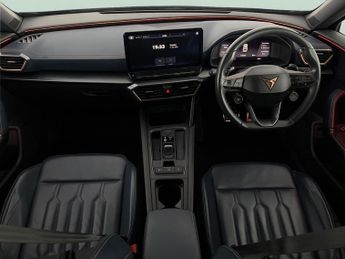 Cupra Formentor 1.4 eHybrid 12.8kWh VZ2 Plug-in DSG (245 ps) - PARK ASSIST - LED