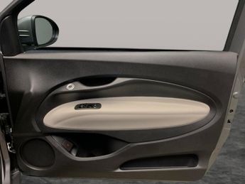 Fiat 500e C 42kWh La Prima By Bocelli Convertible (118 ps) - JBL AUDIO