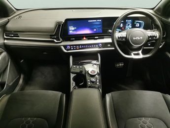 Kia Sportage 1.6 h T-GDi GT-Line (226 bhp) - LANE DEPARTURE  - LANE FOLLOWING