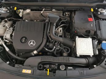 Mercedes-Benz A Class 1.3 A180 SE 7G-DCT (136 ps) - HEATED SEATS - COMFORT PACK
