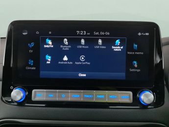 Hyundai Kona 64kWh Ultimate (10.5kW Charger) (204 ps) - ACTIVE LANE ASSIST