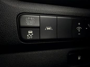 Kia Niro 1.6 GDi 3 DCT (139 bhp) - HEATED LEATHER - HEATED STEERING - LAN
