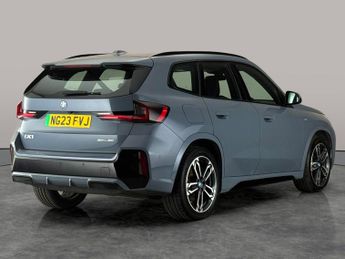 BMW iX1 30 66.5kWh M Sport xDrive (11kW Charger) (313 ps) - NAV - ALCANT