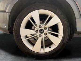 Audi Q2 1.5 TFSI CoD 35 S line S Tronic (150 ps) - AIR CON - DAB - PARK 