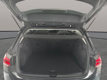 Volkswagen Golf 1.5 eTSI MHEV Life DSG (150 ps) - KEYLESS START - CLIMATE CONTRO