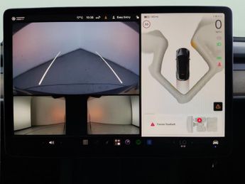 Tesla Model Y (Dual Motor) Long Range 4WDE (384 bhp) - KEYLESS ENTRY - 360 CAM