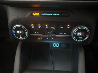 Ford Kuga 2.5 EcoBoost Duratec 14.4kWh ST-Line Plug-in CVT (225 ps) - REVE