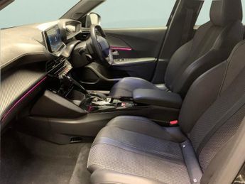 Peugeot E-2008 50kWh GT (136 ps) - BLIND SPOT ASSIST - LANE DEPARTURE  - BLUETO