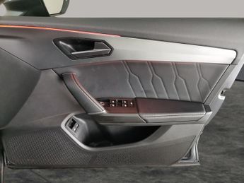 Cupra Formentor 1.4 eHybrid 12.8kWh VZ2 Plug-in DSG (245 ps) - ACTIVE LANE ASSIS