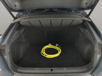 Cupra Formentor 1.4 eHybrid 12.8kWh VZ2 Plug-in DSG (245 ps) - ACTIVE LANE ASSIS