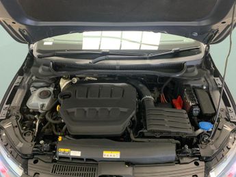 Volkswagen Polo 2.0 TSI GTI DSG (207 ps) - ADAPTIVE CHASSIS CONTROL (ACC) - DIGI