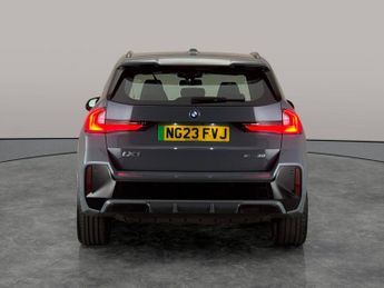 BMW iX1 30 66.5kWh M Sport xDrive (11kW Charger) (313 ps) - NAV - ALCANT