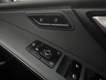 Kia Niro 64.8kWh 4 (201 bhp) HEATED WHEEL - PARK ASSIST - REV CAM - CARPL