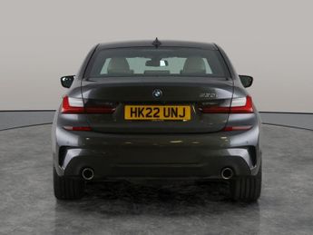 BMW 3 Series 2.0 330e 12kWh M Sport Plug-in (292 ps) - APPLE CARPLAY - PARK A