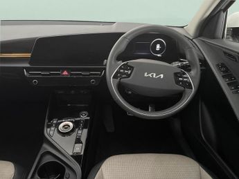 Kia Niro 64.8kWh 4 (201 bhp) HEATED WHEEL - PARK ASSIST - REV CAM - CARPL